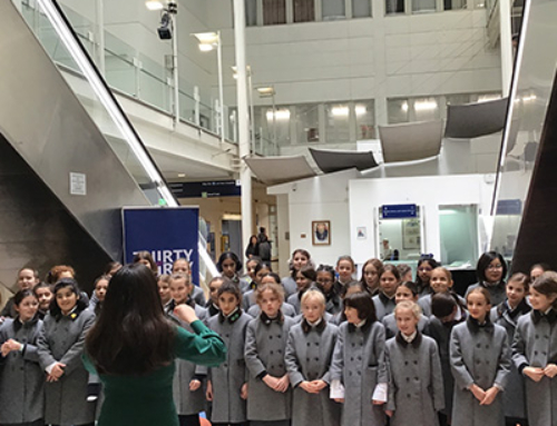 Year 5 and 6 Sing at Chelsea & Westminster Hospital